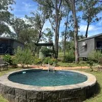 Litchfield Tropical Stay, hotel di Batchelor