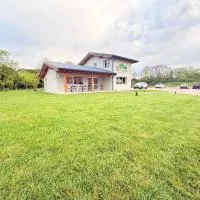 B-Village Bar and Rooms، فندق في San Martino al Tagliamento