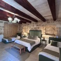 Ta Skorba Farmhouse Mgarr, מלון בMġarr