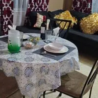 Livi's Hide-Away!: Spanish Town şehrinde bir otel