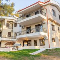 Natura Suites Sky, hotel em Vourvourou