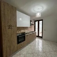 DR HOUSE, hotel din Airola