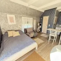 Guesthouse in Kärdla, хотел в Кардла