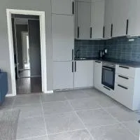 Newly built, bright apartment, hotel v destinaci Skien