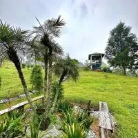 Cabaña Blanca Guarne cerca a Metrocable ARVI, hotel Guarnéban