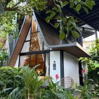 Bach Place Dalat, hotel en Dalat