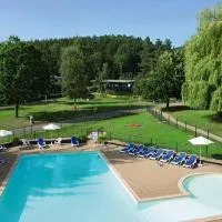 Hotel Parc Les Cigognes, hotel em Albé