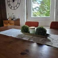 Schwarzwald Lodge OG - Perfekt für Familien und Gruppen, מלון בקלוו