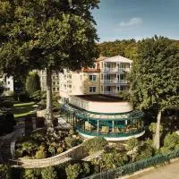 aja Strandhotel Bansin, hotell i Bansin