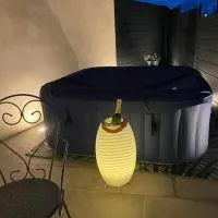 Autour de la bulle, hôtel à Prunay