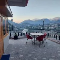 Viesnīca Shalimar Hotel pilsētā Muzafarabāda