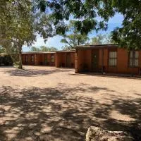 Territory Manor Motel & Caravan Park, hotel em Mataranka