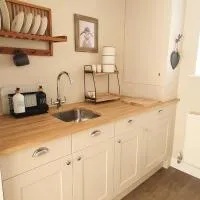 Cosy Hutch, hotel i Saxelby