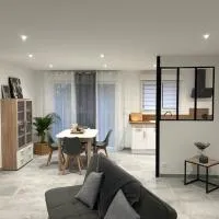 Charmante maison de plain pied, hotel en Chandai