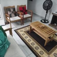 Casa Recanto Feliz, espaço inteiro em Uberlândia próximo ao Umuarama e Aeroporto, hotel poblíž Letiště Uberlandia - UDI, Uberlândia