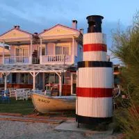 Cundavilla Hotel & Suites, hotel u gradu Ajvalik