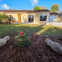 Villa moderne 3 chambres, hotel en Vitrac