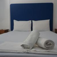 Sunny Apartments - Charilena 2&omicron;&sigmaf;, hotel i Kalamata
