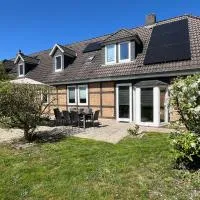 Ferienwohnung Sonnenschein Gartenblick, hotel v destinaci Uelzen