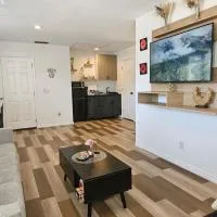 Newly Renovated Modern Studio, hotel a Oviedo