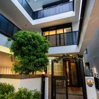 raikoエレベーター付き大人数向け一棟貸切宿, hotel din Nishi-biwajima
