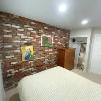 In a quiet neighborhood near the Main Street-Room C, hotel sa Rowland Heights