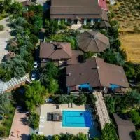 Akkızhan Otel, hotel u gradu 'Karaagac'