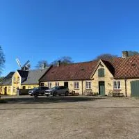 GRUBBE MØLLE, Lejlighed med eget køkken og bad, hotel i Faaborg