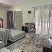 Teratai Bunda Homestay Tambun, hotel din Tambun