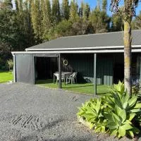 Tropical Retreat, hotel sa Pukenui