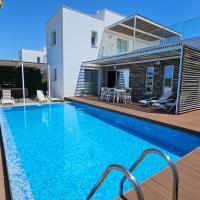 Villa Akti Plage 3 Bed, hotell i P&aacute;fos