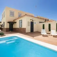 Villa Luxury with pool Tenerife, hotel v destinácii Las Galletas