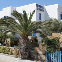 Meltemi Hotel Kythnos-Loutra, hotel v mestu Loutrá