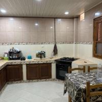 Maison vue sur mer El guelta, hotel poblíž Chlef International Airport - CFK, El Marsa