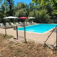 Gîte Le Lescot, hotel v destinaci Audrix