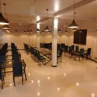 CRYSTAL RIVERSTON DECK, hotell i Matale