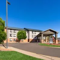 SYLO Hotel Denver Airport, a Ramada by Wyndham, מלון באורורה