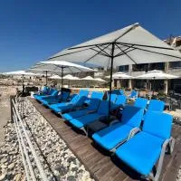Golden Stone Beach, hotel v destinácii Halat Byblos