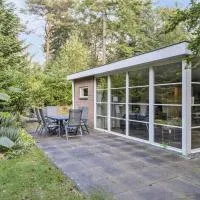 Relaxen in het bos met privésauna, Hotel in Holten