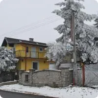 Ubytovňa Bunetice, hotelli kohteessa Bunetice