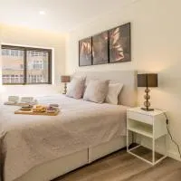 이르메진드에 위치한 호텔 Spacious & Stylish Flat with Garage by HostWise