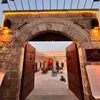 ŞAHMERAN OTEL & Cafe, hotel di Midyat