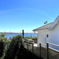 Kustidyll med havsutsikt, Hotel in Hyppeln