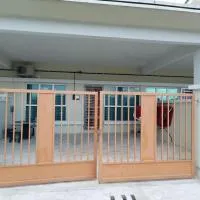 Aisya homestay Jeli Kelantan – hotel w mieście Jeli