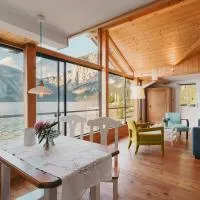 Strandcafé Hideaways Altaussee、アルタウスゼーのホテル