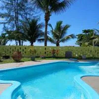 Hospedagem Clima Mar Guaibim, hotel in Valença