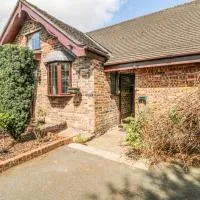Frog Meadow Barn, hotelli kohteessa Biddulph