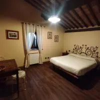 B&B IL Giardino del Borgo, hotel em Veiano