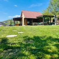 Log cabin, hotel em Sejdanovići