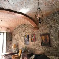 Old school Bacedasco B&B, готель у місті Vernasca